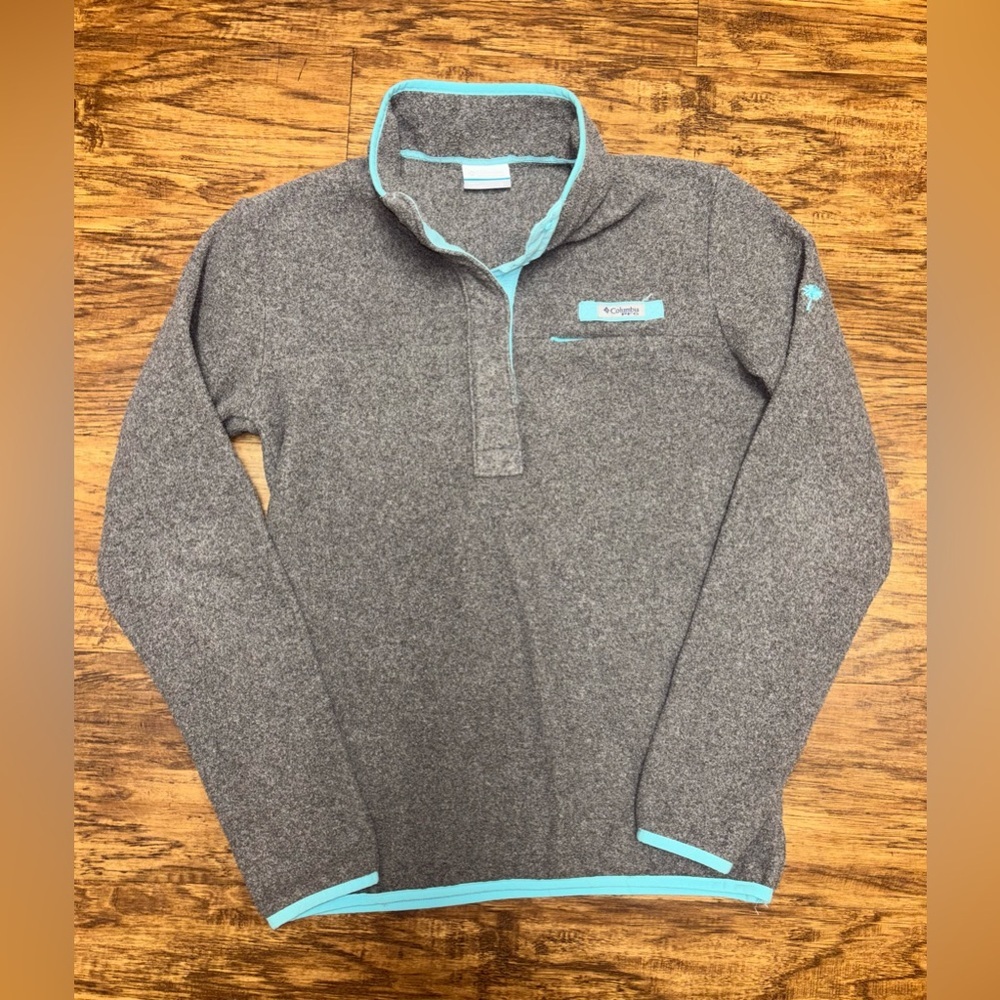 Columbia Pullover Size Small